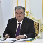 Президент Таджикистана назначил новых послов в Нидерландах, Вьетнаме и Непале
