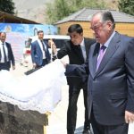 Лидер нации Эмомали Рахмон в Рошткалинском районе открыл парк культуры и отдыха