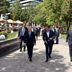 Мирзиёев ознакомился с развитием туристической зоны на проспекте Бунёдкор в Ташкенте