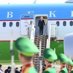 Президент Узбекистана посетит с рабочим визитом Туркменистан