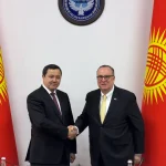 КР и США усилят сотрудничество в сфере здравоохранения