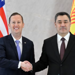 Спецпосланник президента США прокомментировал ужесточение визовой политики в отношении Кыргызстана