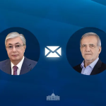 Касым-Жомарт Токаев поздравил Масуда Пезешкиана