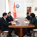 Торага ЖК и посол Японии обсудили вопросы расширения межпарламентских отношений