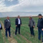 Заместитель Премьер-министра Таджикистана ознакомился с состоянием полевых работ в Фархорском районе