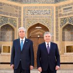 Президенты Узбекистана и Казахстана ознакомились с историческим наследием Бухары