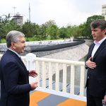 Президент Шавкат Мирзиёев 23 апреля посетил хокимият Мирзо-Улугбекского района города Ташкента, следует из сообщения пресс-службы главы государства.