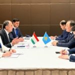 Таджикистан и Казахстан намерены развивать международные транспортные коридоры, упрощение транзитных процедур