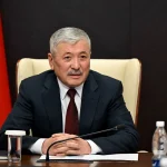 Касымалиев провел встречу с ведущими специалистами в области стоматологии из Кореи