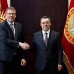 Садыр Жапаров и спецпредставитель ЕС по ЦА обсудили строительство Камбар-Атинской ГЭС-1