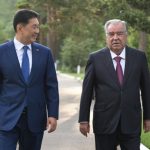 Главы государств Таджикистана и Монголии Эмомали Рахмон и Ухнаагийн Хурэлсух посадили дерево дружбы