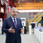 Шавкат Мирзиёев ознакомился с процессом производства листового проката