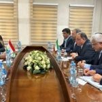 Министр транспорта Таджикистана и губернатор провинции Гулистан обсудили вопросы сотрудничества в сфере транспорта и логистики