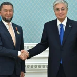 Касым-Жомарт Токаев наградил Тойли Курбанова орденом «Достық» II степени