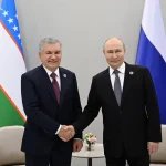 Главы Узбекистана и России провели телефонный разговор