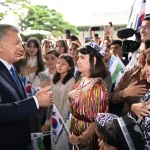 Президент Шавкат Мирзиёев встретился с соотечественниками в Сеуле