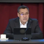 Садыр Жапаров рассказал, какие нарушения выявили на «Кумторе» при Болтуруке